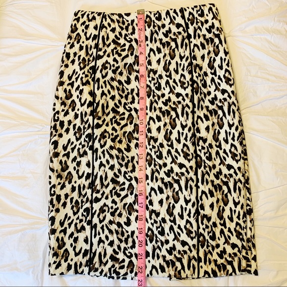 WHBM Leopard Print Pencil Skirt - Size 0 - Picture 5 of 7